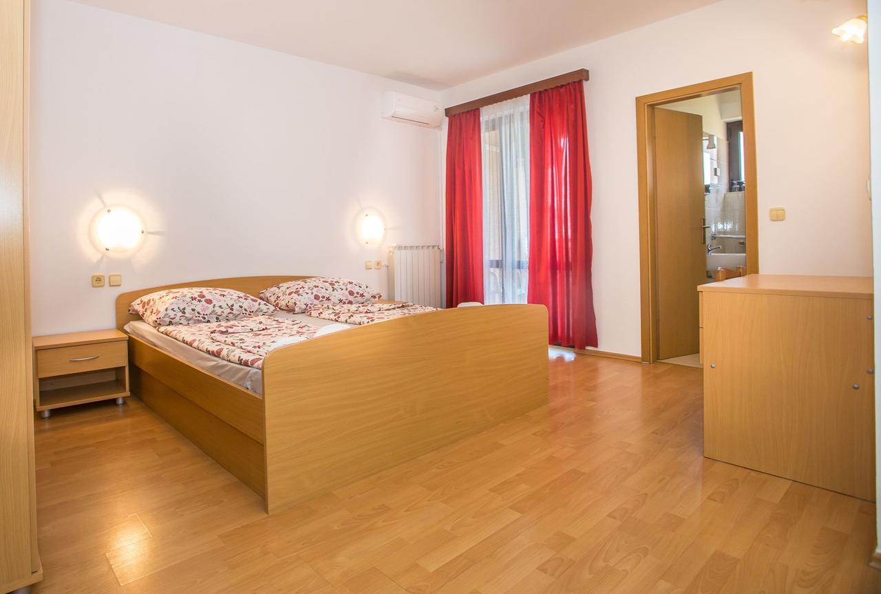 Stancija Lindi Porec Vrvari Exterior foto